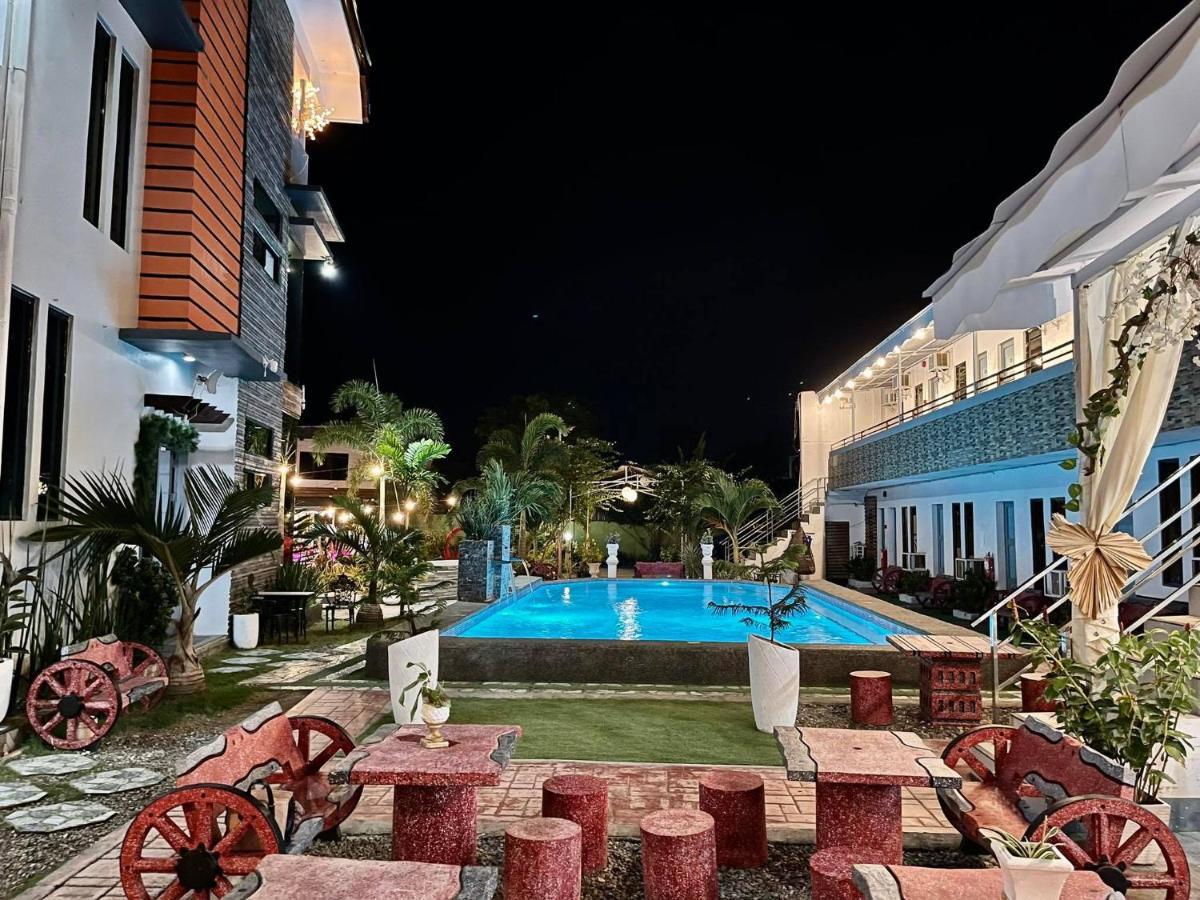 Hotel Little Rock Cebu Lapu-Lapu City Exteriér fotografie