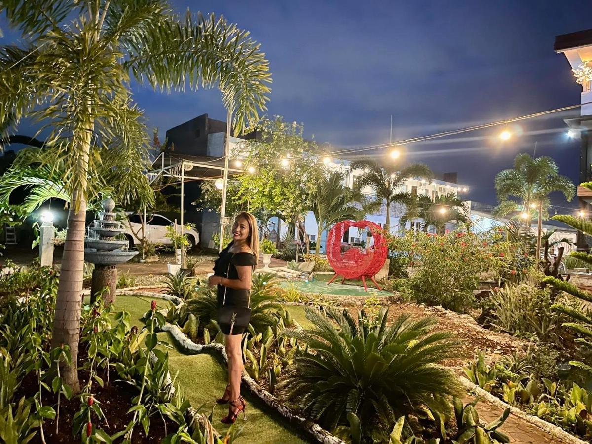 Hotel Little Rock Cebu Lapu-Lapu City Exteriér fotografie