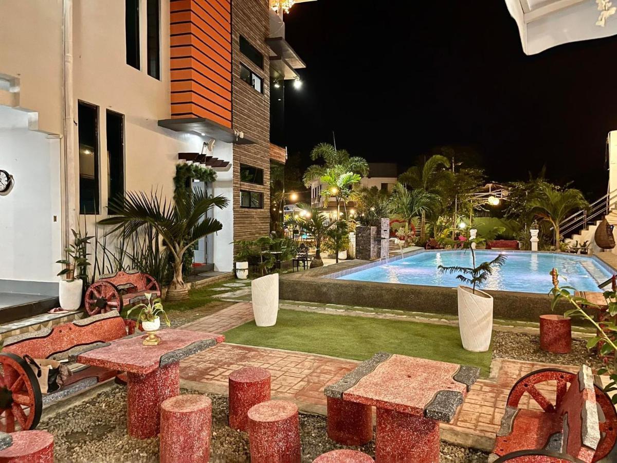Hotel Little Rock Cebu Lapu-Lapu City Exteriér fotografie
