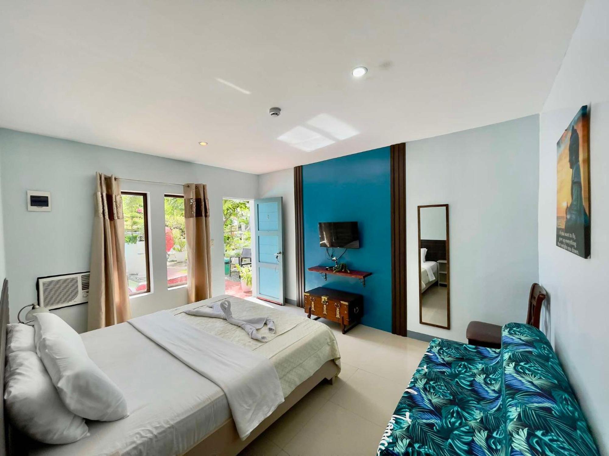 Hotel Little Rock Cebu Lapu-Lapu City Exteriér fotografie